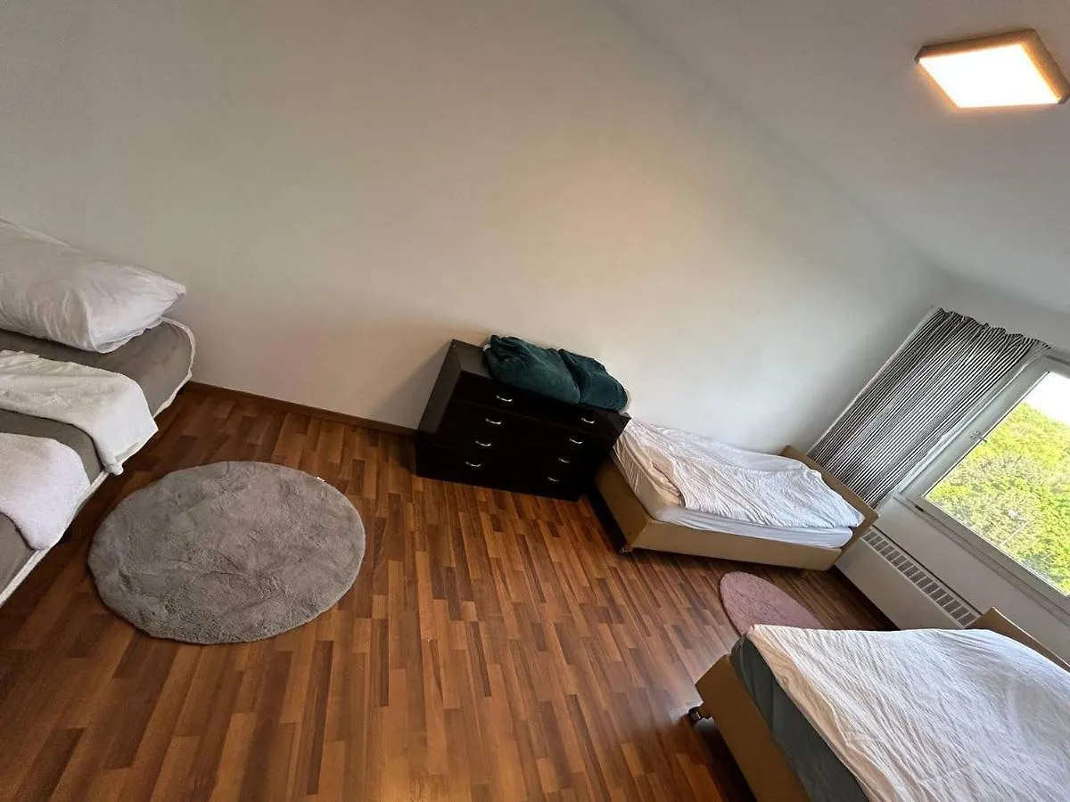 Moeblierte Apartment Im Herkules Koeln Neuehrenfeld ألمانيا